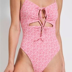 Devon Windsor Bubblegum Domino One piece, size Medium